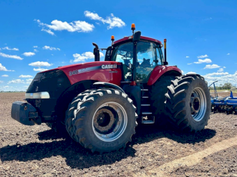 2014 Case IH Magnum 340 Tractor