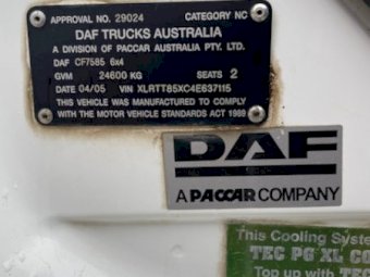 2005 DAF CF Truck and Trailer Combination