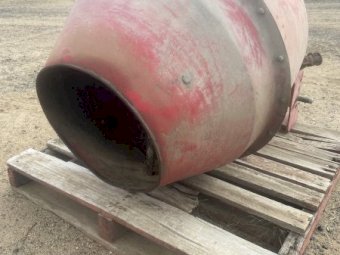 Three-point linkage cement mixer