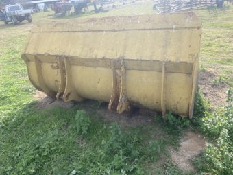 General purpose bucket