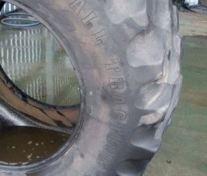4 x Firestone 30.5L32 Tyres