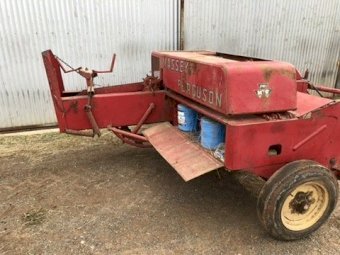 Massey Ferguson 503 Baler