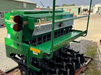 New old stock - Great Plains 3p600 Min Till Seeder