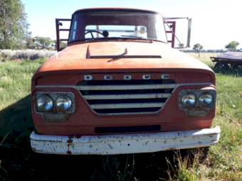 1964 Dodge 690 Tray Truck