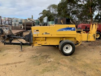 New Holland BC5070 Small Square Baler