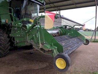 2021 John Deere BP 15 pickup front