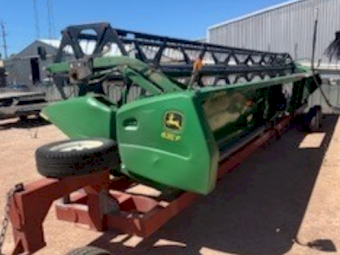 John Deere 9670 STS & 635F