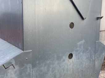 2 x Advantage Feeders