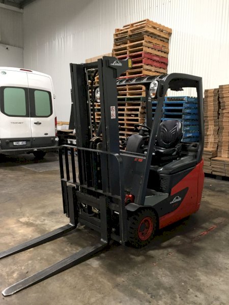 Linde 1.6T E16 - 1275 Electric Forklift