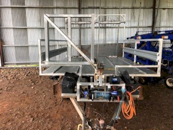 Slide Away Square Bale Feed Out Trailer