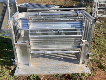 Steel Save Sheep Handler