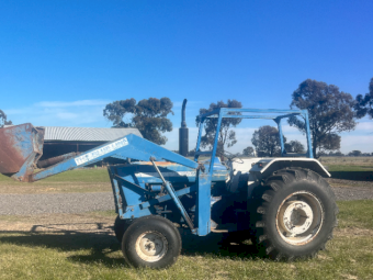 Ford 5000 Tractor Loader