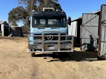 1983 Mercedes-Benz 2233 Prime Mover with bogie axle tipper
