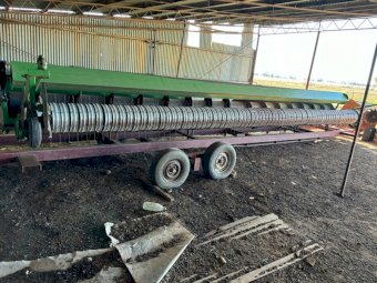 Smale 30ft Pea Plucker