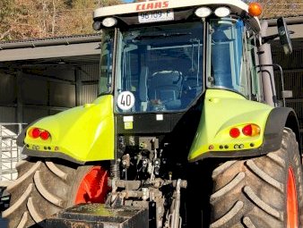 2015 Claas Arion 620C Tractor with FEL