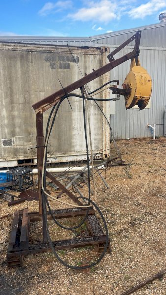 Vine Stripper On Forklift Frame