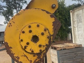 Vine Stripper On Forklift Frame