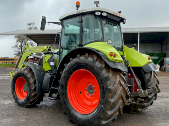 Claas Arion 640 Tractor with Front End Loader and GPS