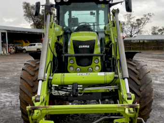Claas Arion 640 Tractor with Front End Loader and GPS