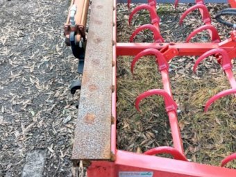 Steffen accumulator and grab