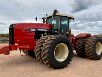 2010 Versatile 535 Tractor