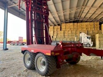 2016 Morris ProAG 16k Bale Stacker
