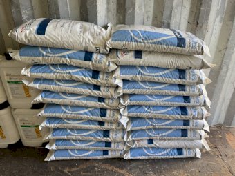 6 x 20lt Dual Gold and 20 Bags Gesaprim Granules