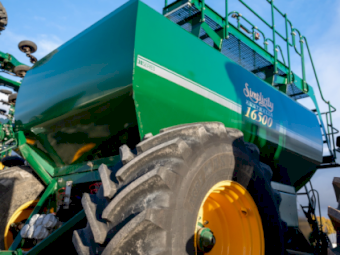 2021 Simplicity 30 Series tow between 16500L