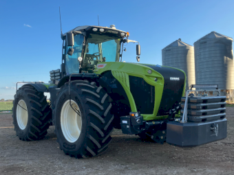 2023 Claas 5000 Xerion Tractor