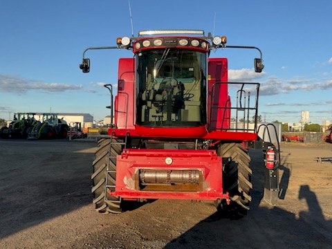 2020 Case IH 6130 with 40ft 2152 MacDon front & trailer