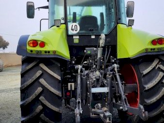 2019 CLAAS ARION 620C Tractor and FL120C Loader