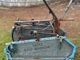 Daken Easi Handler Sheep Handler