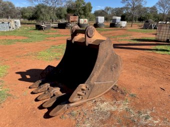 Hitachi Zaxis 270 Lc Excavator