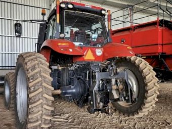 2017 Case IH Magnum 280 CVT Tractor