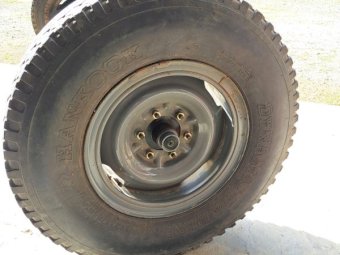 Trailer axle