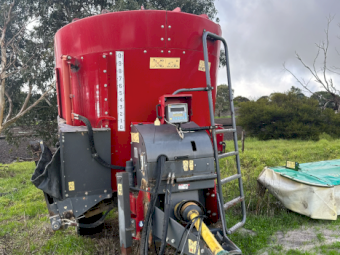 2015 Sitrex EM100 Feed Mixer