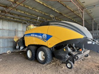 2018 New Holland 1290 Plus Large Square Baler