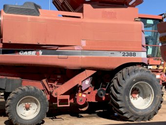 Case 2388 with 30' 1042 Front & Trailer