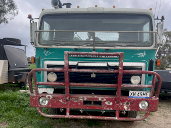1981 International T2670 Prime Mover