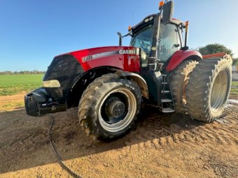 Case IH Magnum 380 CVT Tractor
