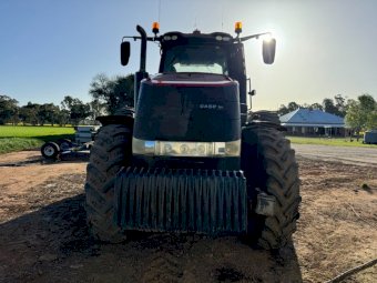 Case IH Magnum 380 CVT Tractor