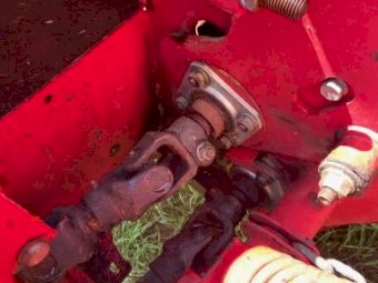 Massey Ferguson 1372 Mower Conditioner