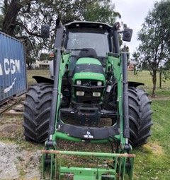 2014 Deutz M600 Tractor with Loader