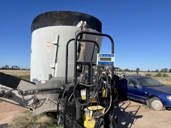 Penta 5620 HD Feed Mixer