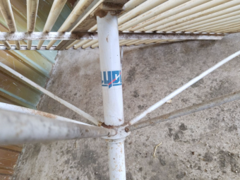 Lyco Round Wool Table