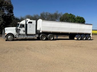 2002 Price 36 ft Tri Axle Tipper