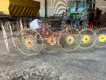 Agris 10 Wheel Hay Rake