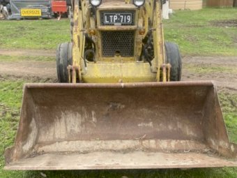Chamberlain Superlift Backhoe