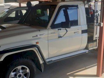 2018 TOYOTA LAND CRUISER 79 series GXL