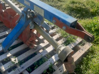 2003 Post Hole Digger